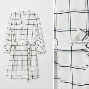 White/checked V-neck Dress